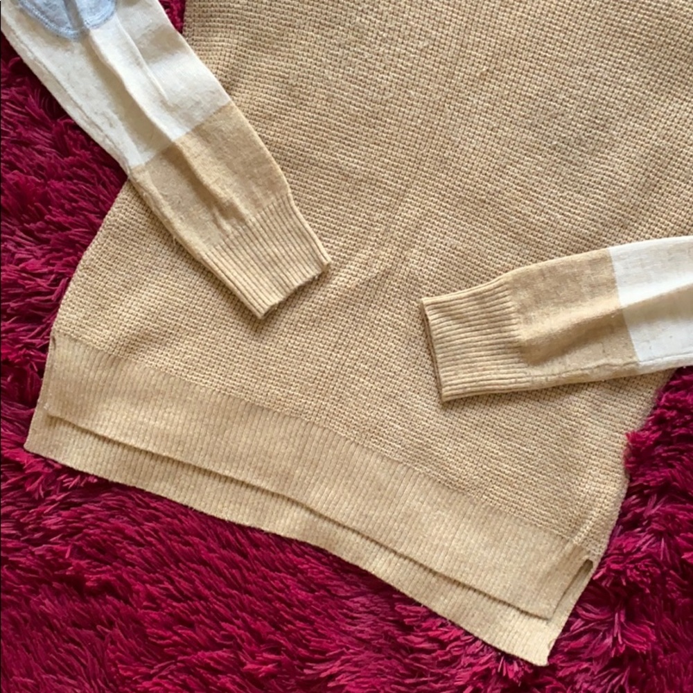 JCP tan sweater - Picture 3 of 14